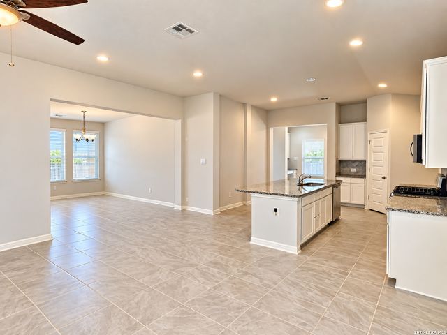 13158 Maridell Park, San Antonio, TX 78253