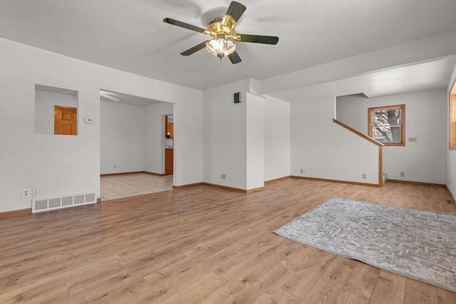 726 E LINCOLN AVENUE, Little Chute, WI 54140