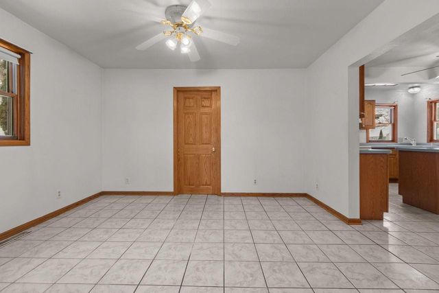 726 E LINCOLN AVENUE, Little Chute, WI 54140