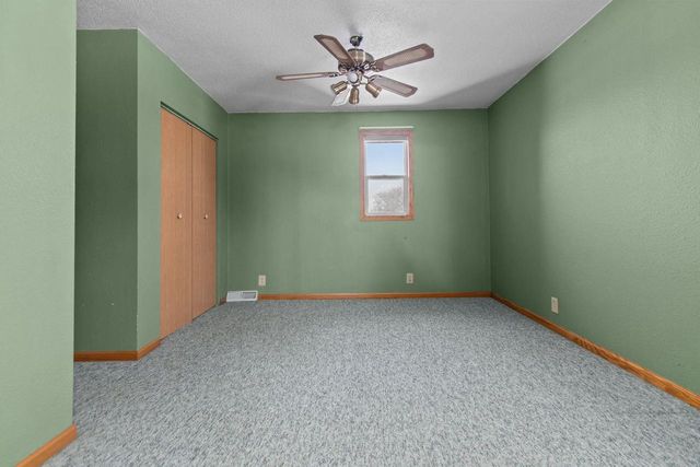 726 E LINCOLN AVENUE, Little Chute, WI 54140