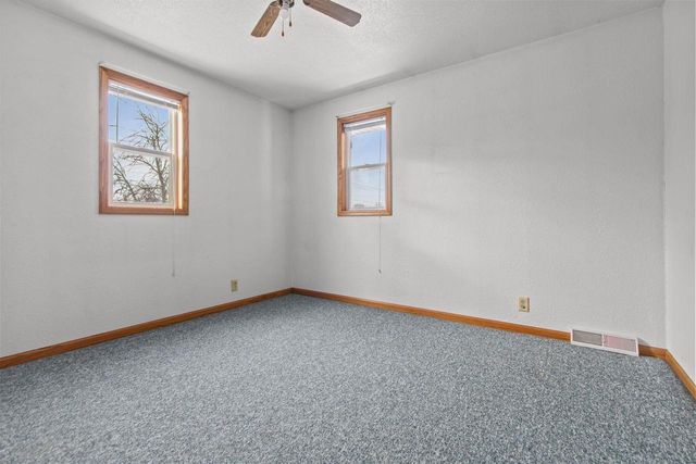 726 E LINCOLN AVENUE, Little Chute, WI 54140