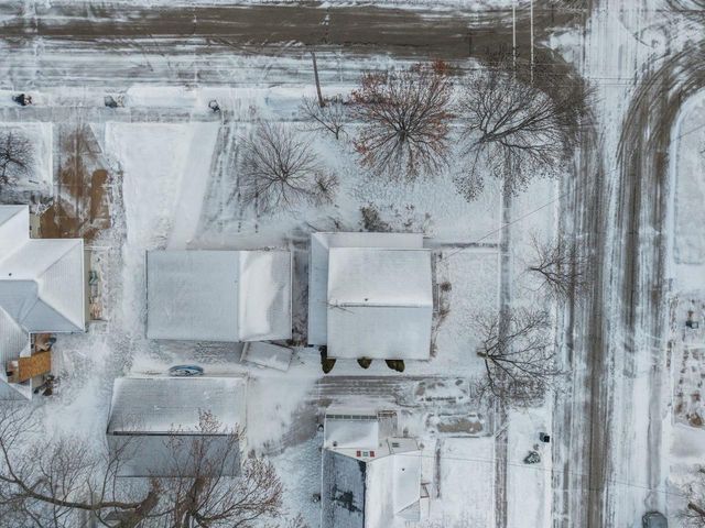 726 E LINCOLN AVENUE, Little Chute, WI 54140