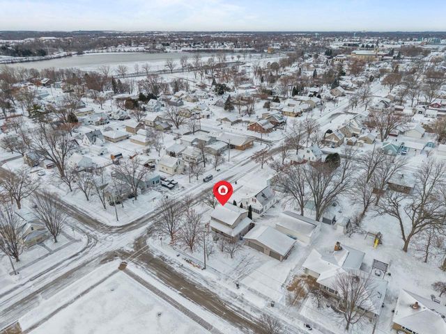 726 E LINCOLN AVENUE, Little Chute, WI 54140