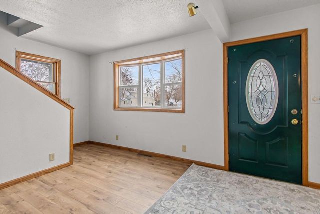 726 E LINCOLN AVENUE, Little Chute, WI 54140