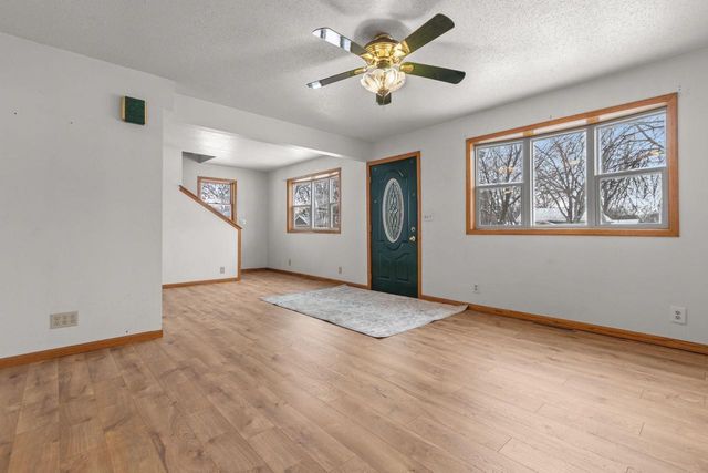 726 E LINCOLN AVENUE, Little Chute, WI 54140