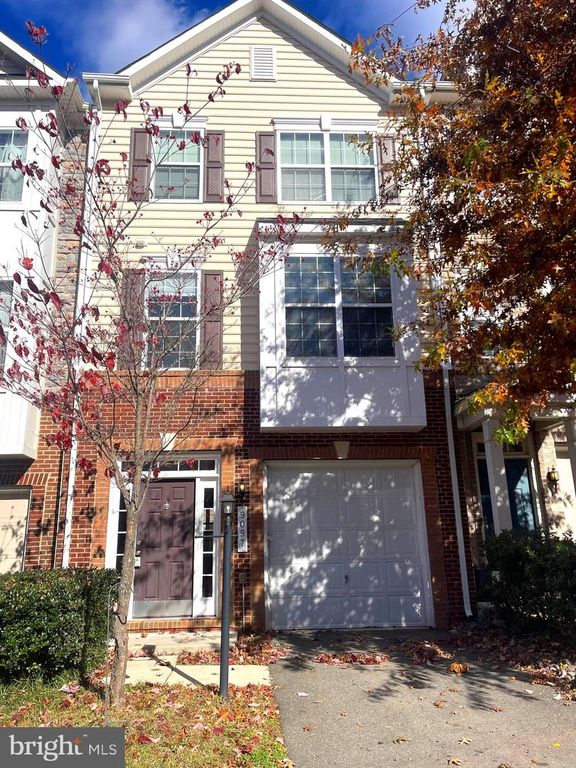 9097 BELO GATE DR, Manassas Park, VA 20111