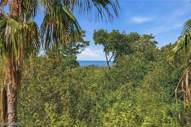 6001 Pelican Bay BLVD 201, Naples, FL 34108