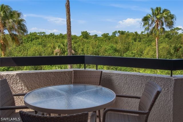 6001 Pelican Bay BLVD 201, Naples, FL 34108