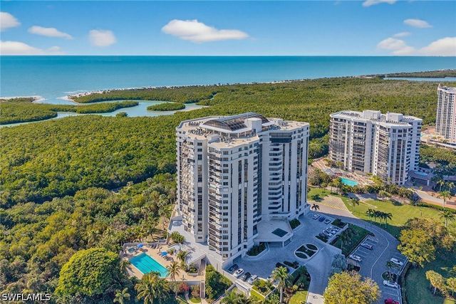 6001 Pelican Bay BLVD 201, Naples, FL 34108