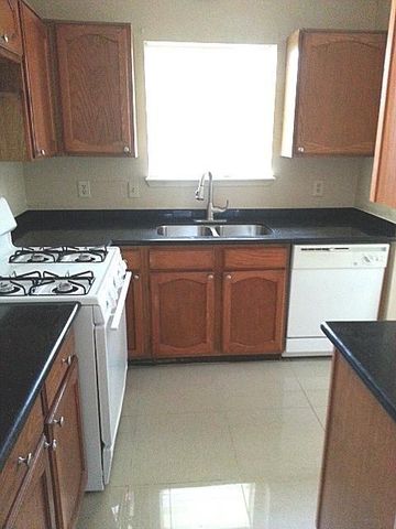 6705 Dinner Creek Court, Katy, TX 77449