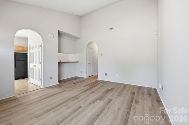 6330 Derryfield Drive, Charlotte, NC 28213