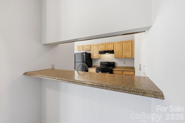 6330 Derryfield Drive, Charlotte, NC 28213