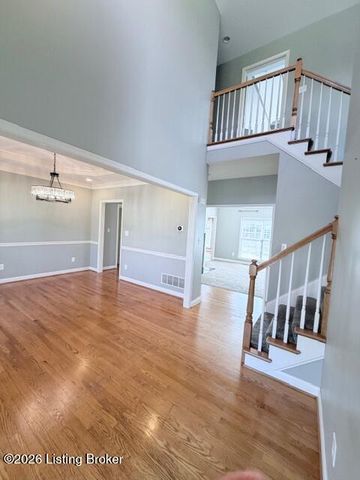 329 Links Dr, Simpsonville, KY 40067