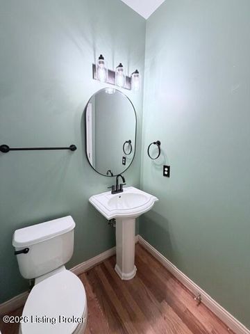 329 Links Dr, Simpsonville, KY 40067