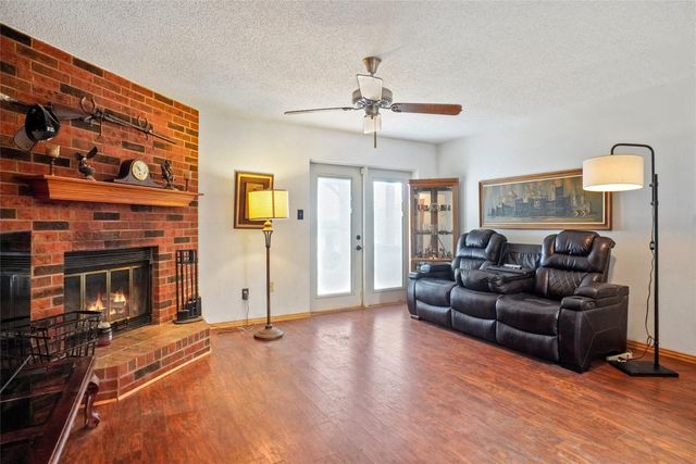 6425 Greenfield Court, Watauga, TX 76148