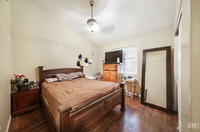 5320 San Mateo, Bakersfield, CA 93307