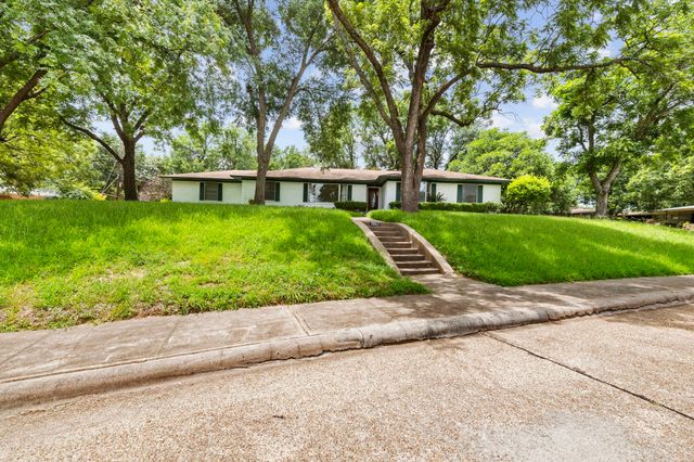 5007 Rockport Drive, Dallas, TX 75232