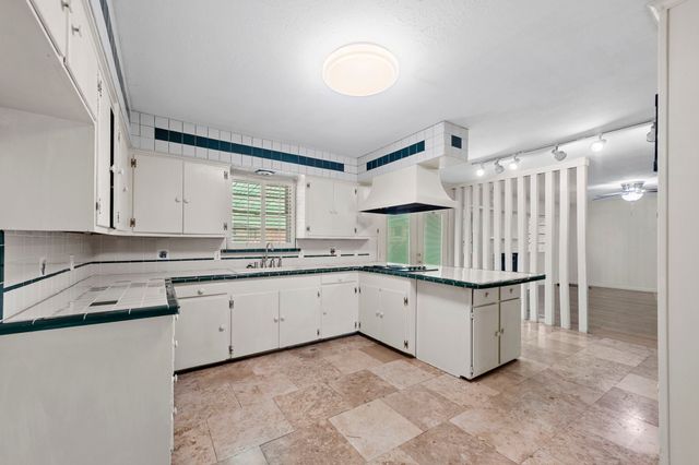 5007 Rockport Drive, Dallas, TX 75232