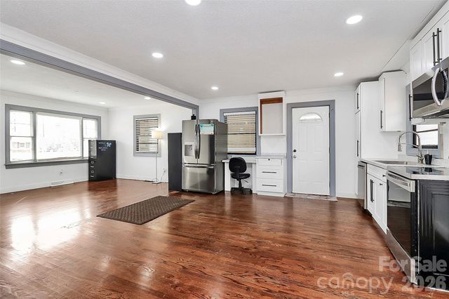 2015 Overhill Drive, Monroe, NC 28110