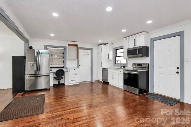 2015 Overhill Drive, Monroe, NC 28110