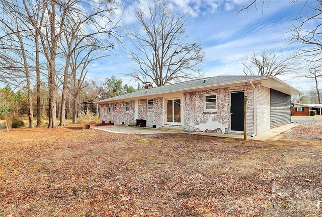 2015 Overhill Drive, Monroe, NC 28110