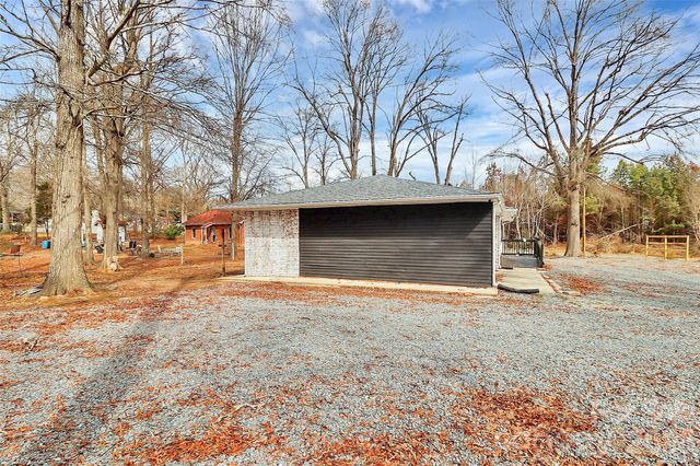 2015 Overhill Drive, Monroe, NC 28110