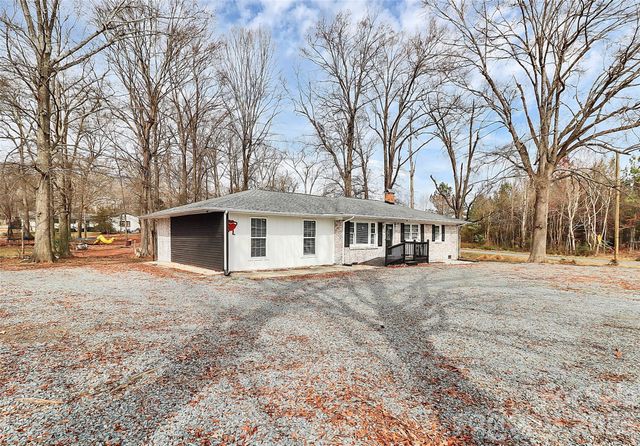 2015 Overhill Drive, Monroe, NC 28110