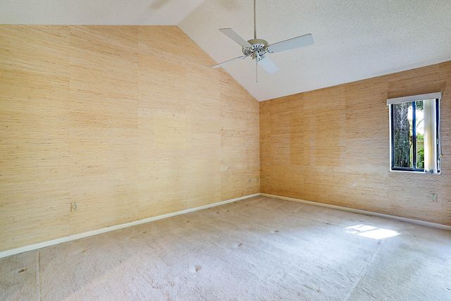 137 Seashore Drive, Jupiter, FL 33477