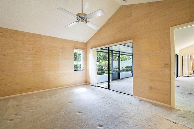 137 Seashore Drive, Jupiter, FL 33477