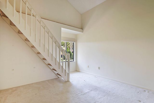 137 Seashore Drive, Jupiter, FL 33477