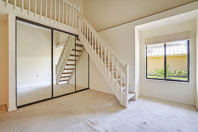 137 Seashore Drive, Jupiter, FL 33477