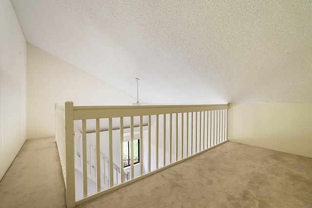 137 Seashore Drive, Jupiter, FL 33477