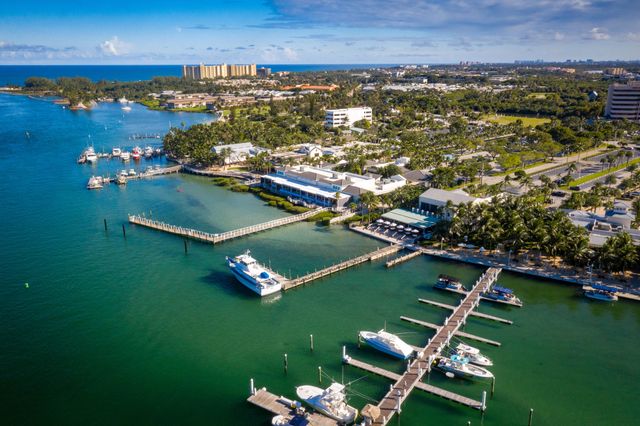 137 Seashore Drive, Jupiter, FL 33477