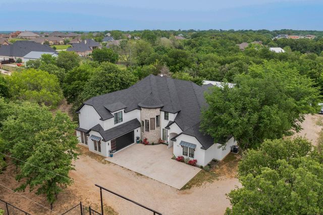 7401 Retta Mansfield Road, Mansfield, TX 76063