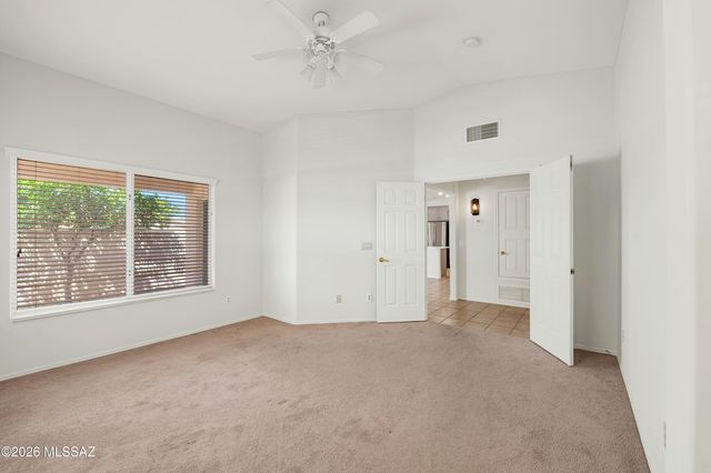 102 E Elixir Place, Oro Valley, AZ 85755