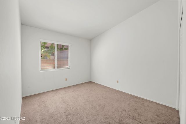 102 E Elixir Place, Oro Valley, AZ 85755