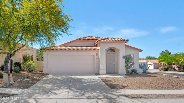 102 E Elixir Place, Oro Valley, AZ 85755