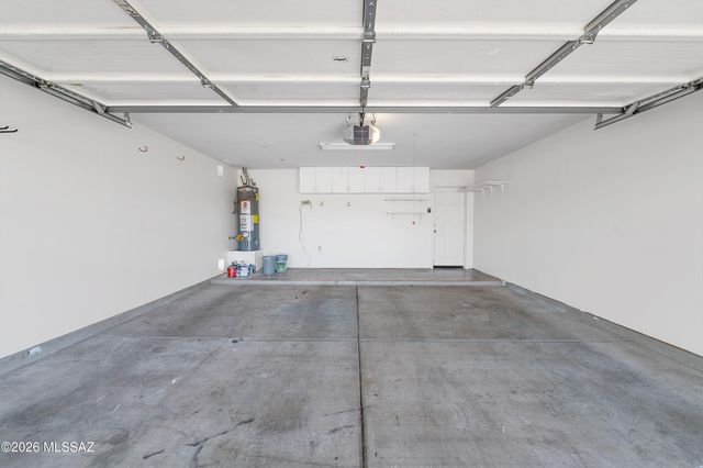 102 E Elixir Place, Oro Valley, AZ 85755