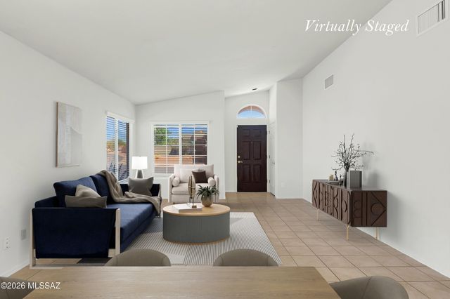 102 E Elixir Place, Oro Valley, AZ 85755