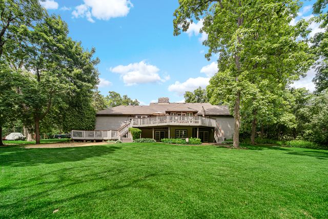 25115 W Cedarwood Lane, Ingleside, IL 60041