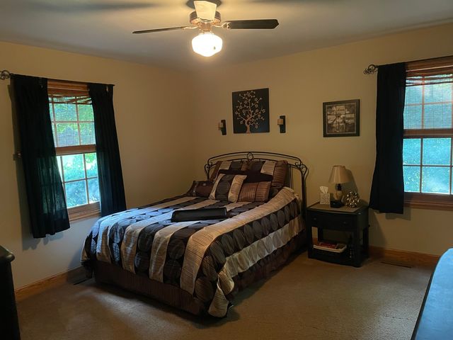25115 W Cedarwood Lane, Ingleside, IL 60041