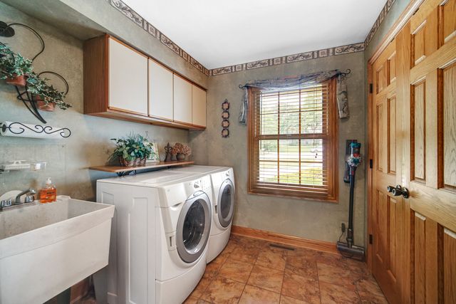 25115 W Cedarwood Lane, Ingleside, IL 60041