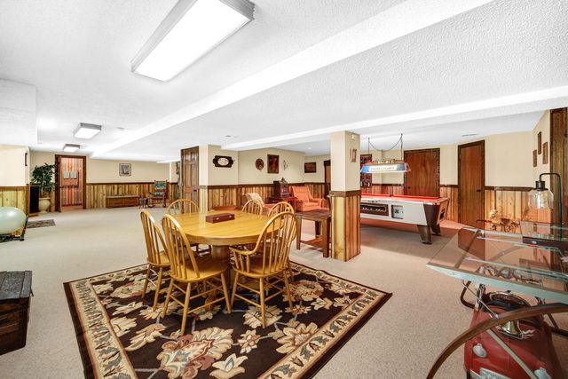 25115 W Cedarwood Lane, Ingleside, IL 60041