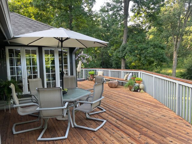 25115 W Cedarwood Lane, Ingleside, IL 60041