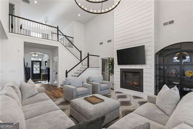 1101 Michigan Circle, Hoschton, GA 30548