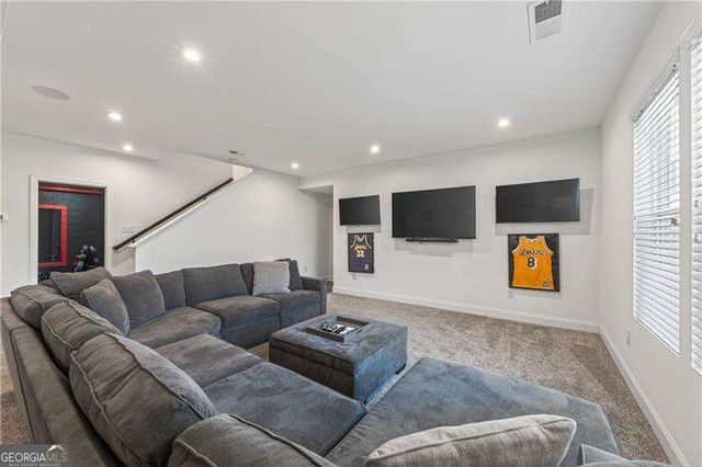 1101 Michigan Circle, Hoschton, GA 30548