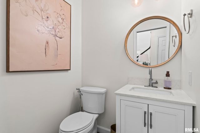 308 Winter Park Drive, Chatham, IL 62629