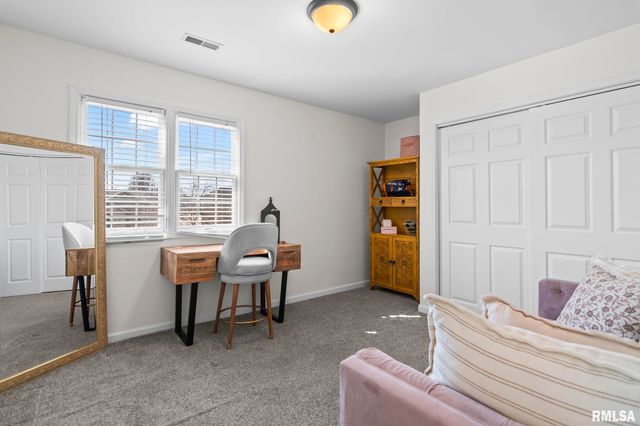 308 Winter Park Drive, Chatham, IL 62629