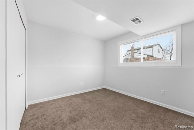 2031 Keystone Drive, Sterling Heights, MI 48310