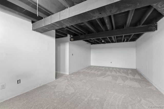 2031 Keystone Drive, Sterling Heights, MI 48310